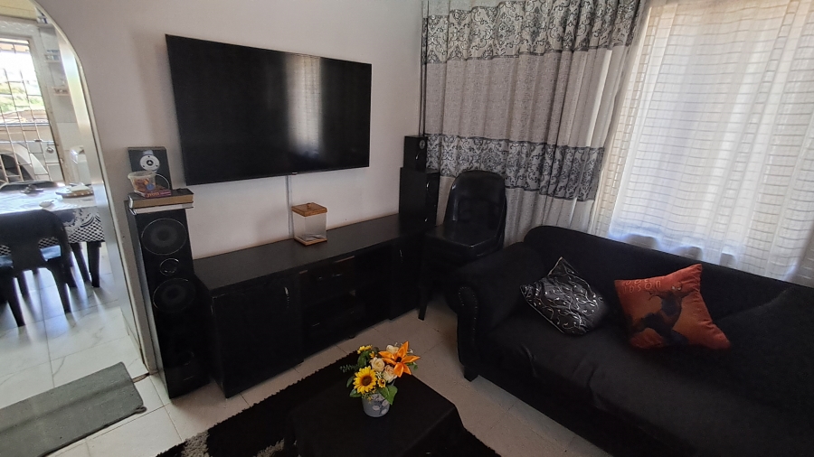 3 Bedroom Property for Sale in Savannah Park KwaZulu-Natal