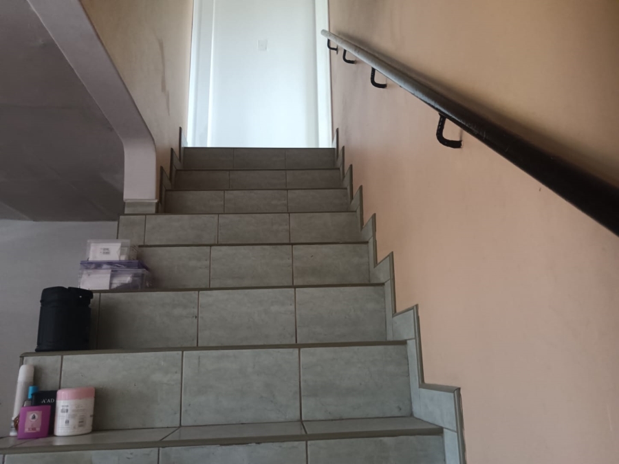 2 Bedroom Property for Sale in Lenham KwaZulu-Natal