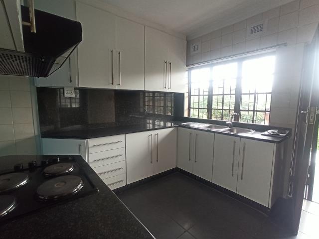 6 Bedroom Property for Sale in Umhlatuzana KwaZulu-Natal