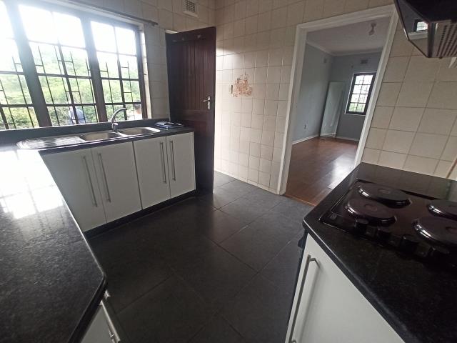 6 Bedroom Property for Sale in Umhlatuzana KwaZulu-Natal