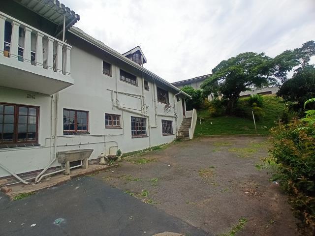 6 Bedroom Property for Sale in Umhlatuzana KwaZulu-Natal