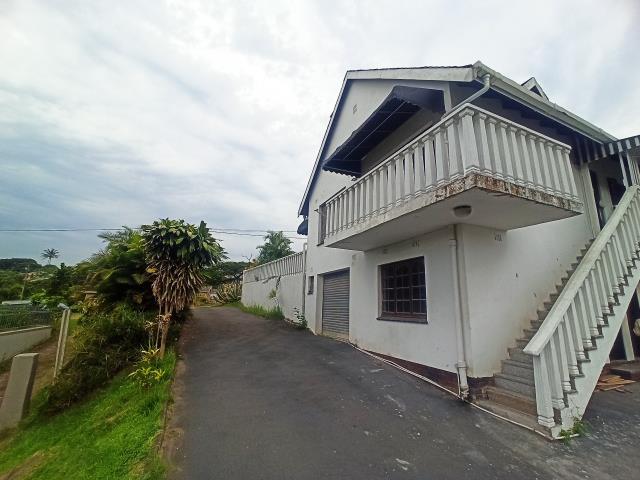 6 Bedroom Property for Sale in Umhlatuzana KwaZulu-Natal
