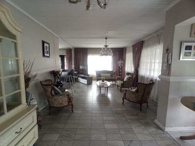 6 Bedroom Property for Sale in Umhlatuzana KwaZulu-Natal