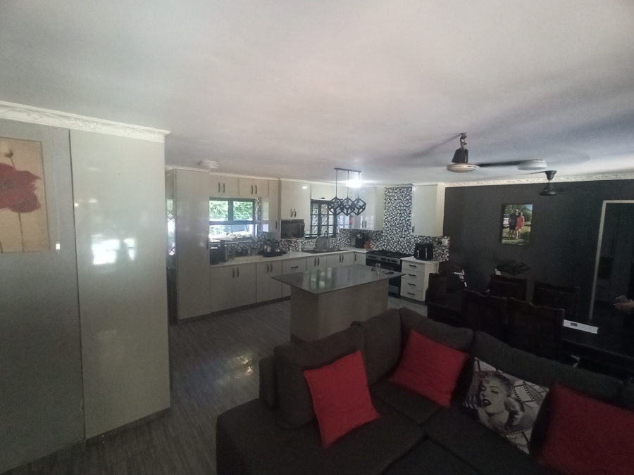3 Bedroom Property for Sale in Shulton Park KwaZulu-Natal