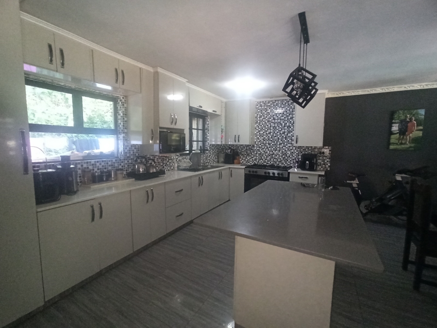3 Bedroom Property for Sale in Shulton Park KwaZulu-Natal
