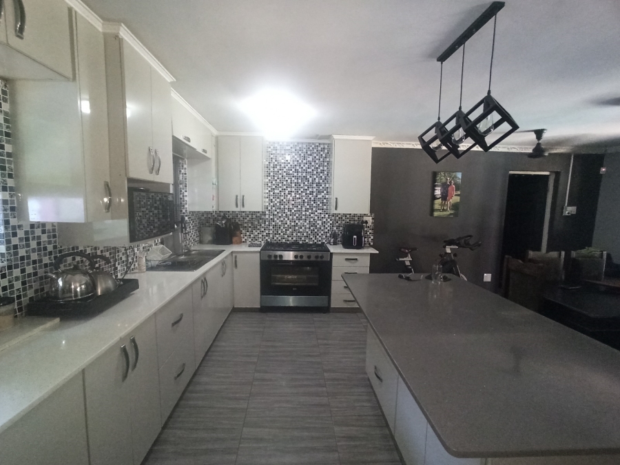 3 Bedroom Property for Sale in Shulton Park KwaZulu-Natal