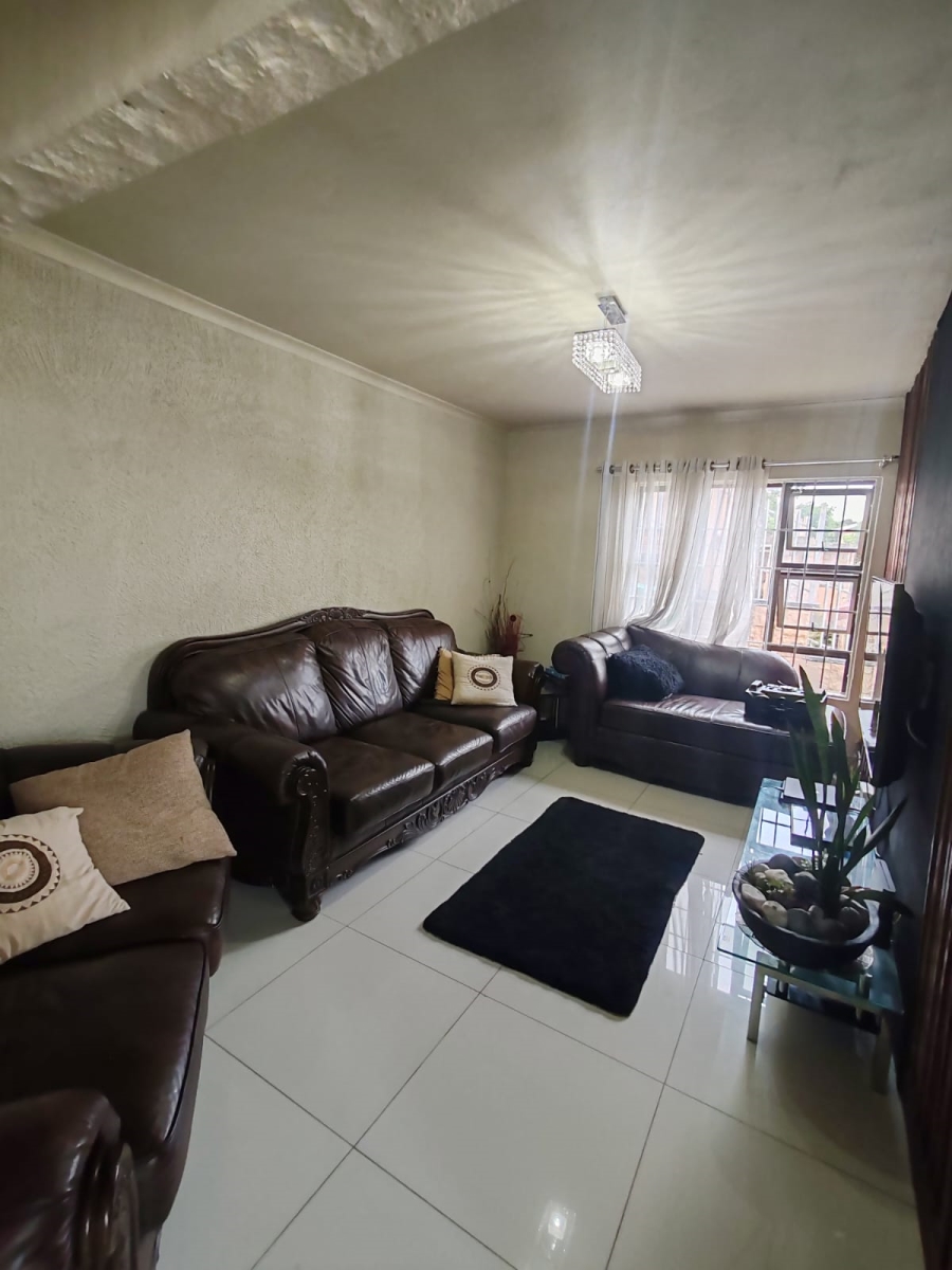 3 Bedroom Property for Sale in Moseley Park KwaZulu-Natal