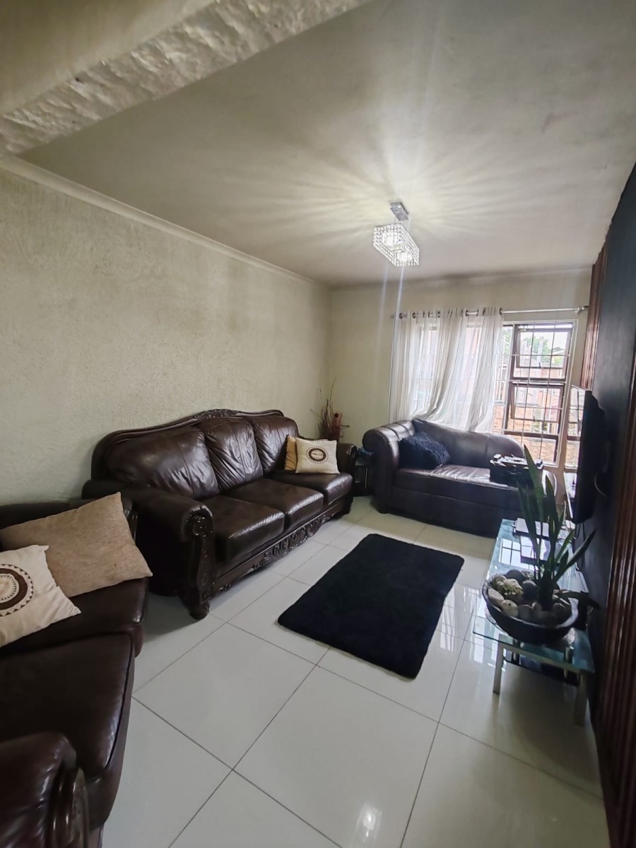 3 Bedroom Property for Sale in Moseley Park KwaZulu-Natal
