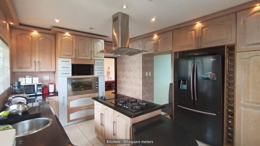 4 Bedroom Property for Sale in Moseley KwaZulu-Natal