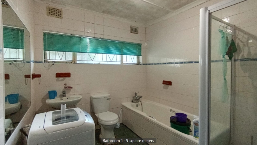 3 Bedroom Property for Sale in Burlington Heights KwaZulu-Natal