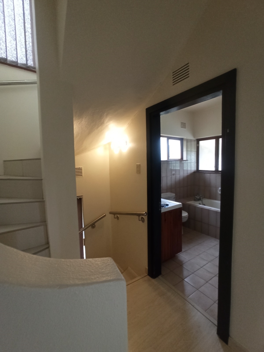 To Let 3 Bedroom Property for Rent in Warner Beach KwaZulu-Natal