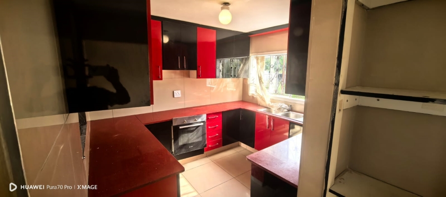 2 Bedroom Property for Sale in Caneside KwaZulu-Natal