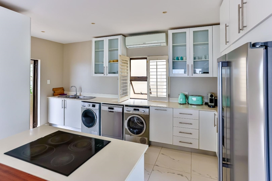 6 Bedroom Property for Sale in Sheffield Beach KwaZulu-Natal