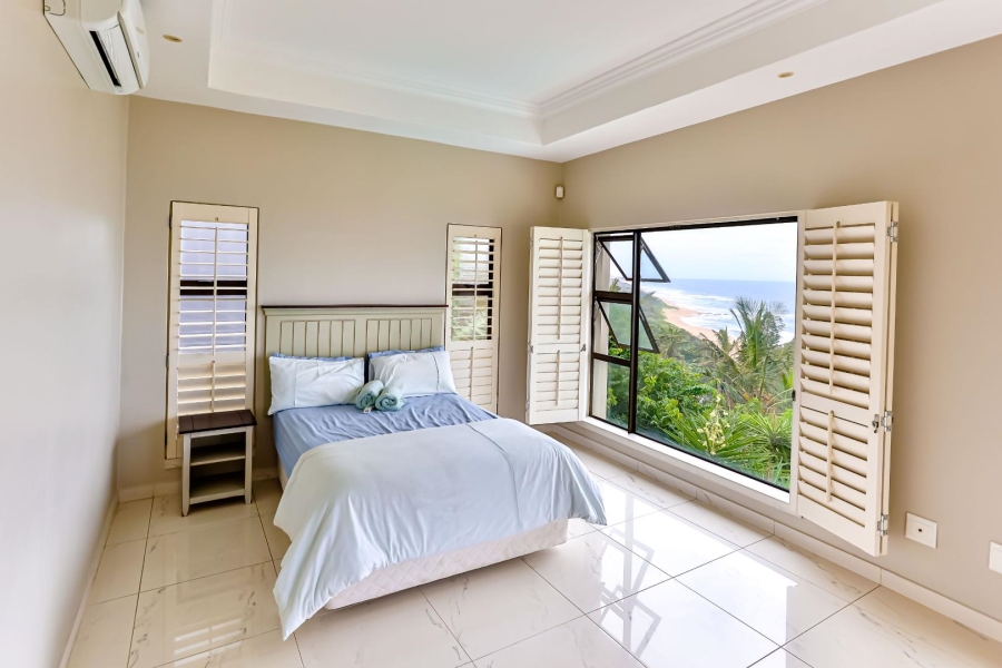 6 Bedroom Property for Sale in Sheffield Beach KwaZulu-Natal