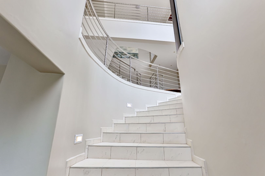 6 Bedroom Property for Sale in Sheffield Beach KwaZulu-Natal