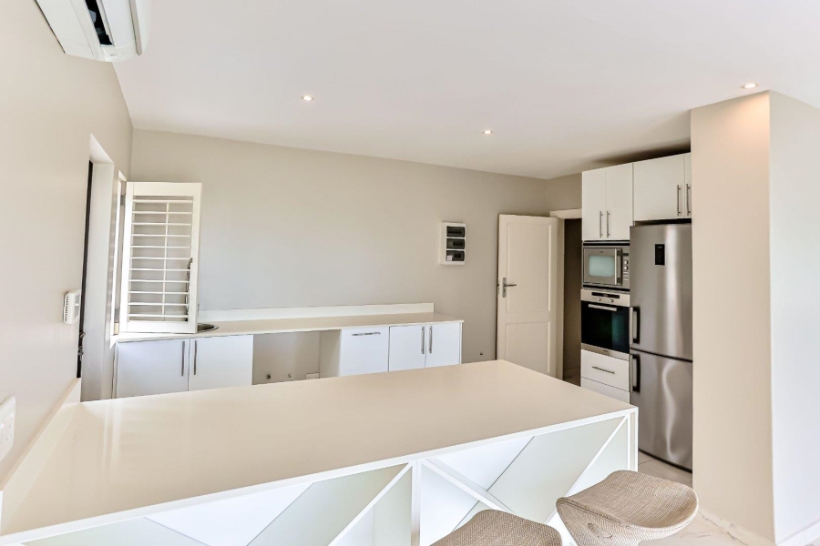 6 Bedroom Property for Sale in Sheffield Beach KwaZulu-Natal