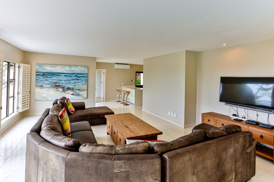 6 Bedroom Property for Sale in Sheffield Beach KwaZulu-Natal