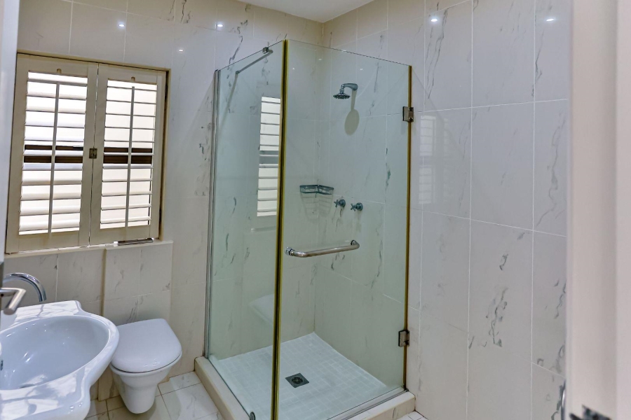 6 Bedroom Property for Sale in Sheffield Beach KwaZulu-Natal