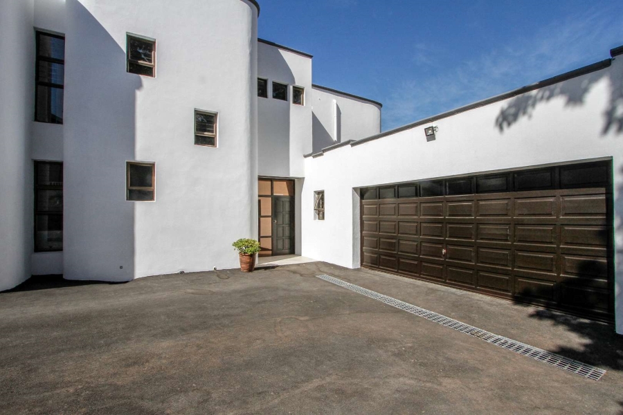 6 Bedroom Property for Sale in La Lucia KwaZulu-Natal