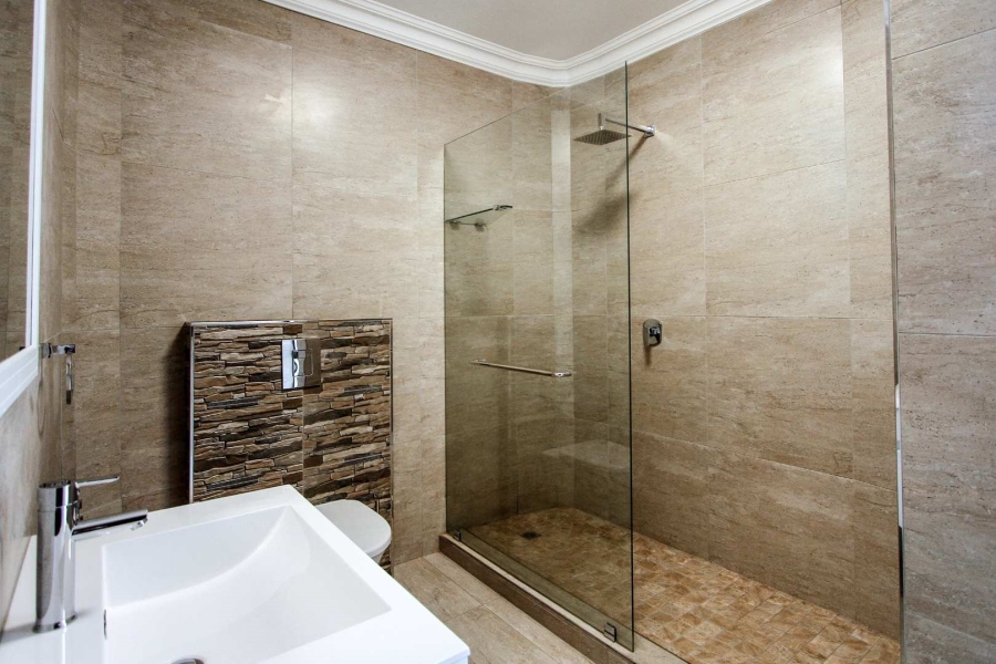 6 Bedroom Property for Sale in La Lucia KwaZulu-Natal