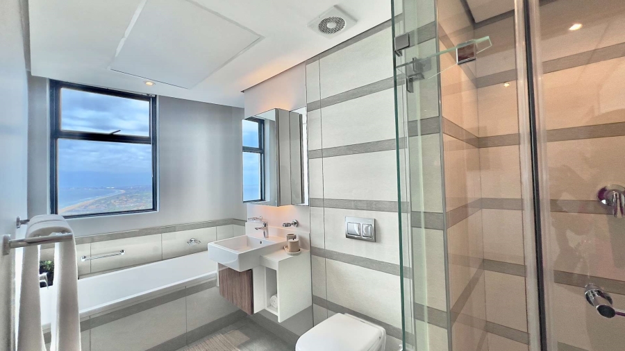 2 Bedroom Property for Sale in Umhlanga KwaZulu-Natal