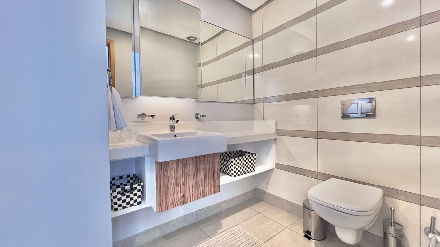 2 Bedroom Property for Sale in Umhlanga KwaZulu-Natal