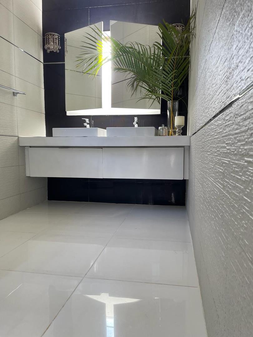 3 Bedroom Property for Sale in La Lucia KwaZulu-Natal