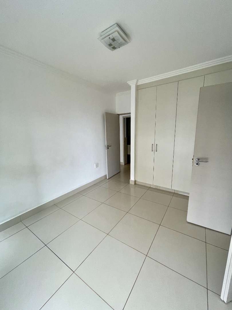To Let 2 Bedroom Property for Rent in Umhlanga Ridge KwaZulu-Natal