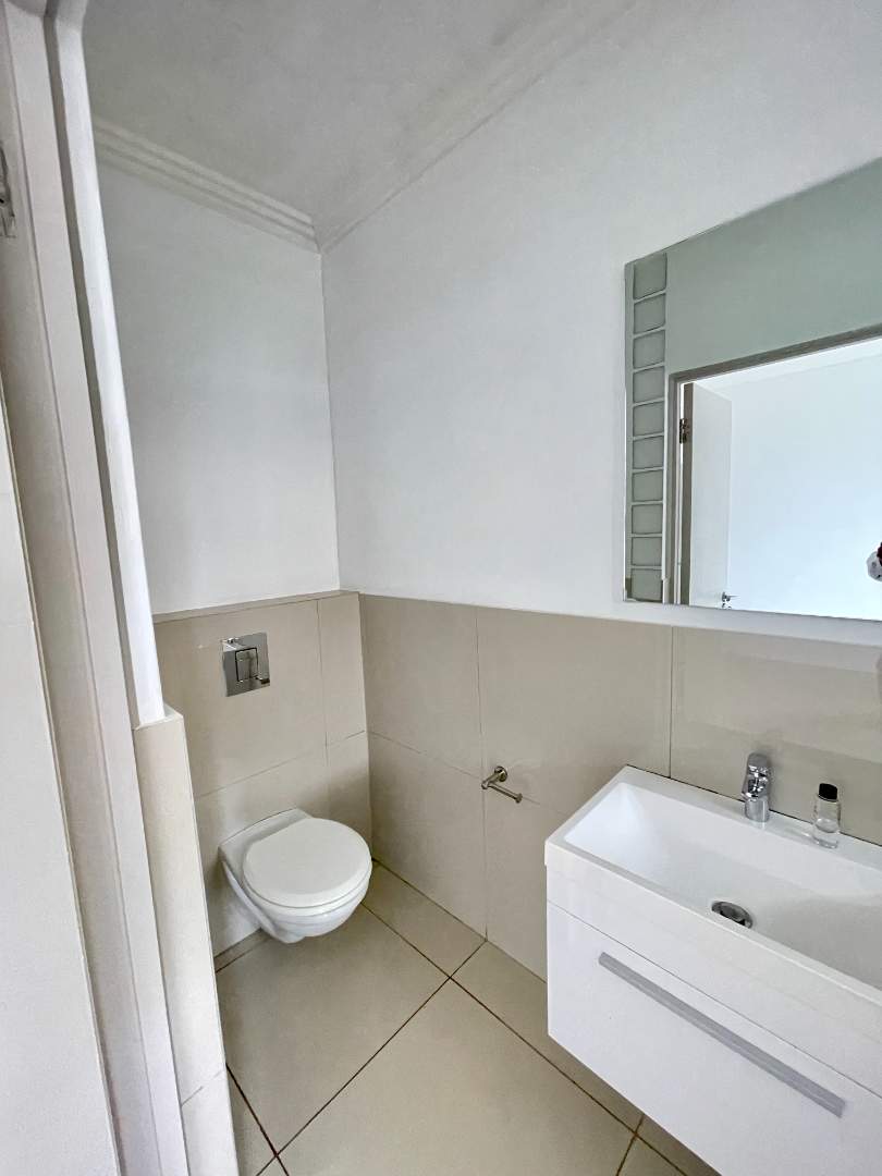 To Let 2 Bedroom Property for Rent in Umhlanga Ridge KwaZulu-Natal
