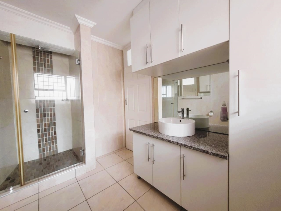 1 Bedroom Property for Sale in South Beach KwaZulu-Natal
