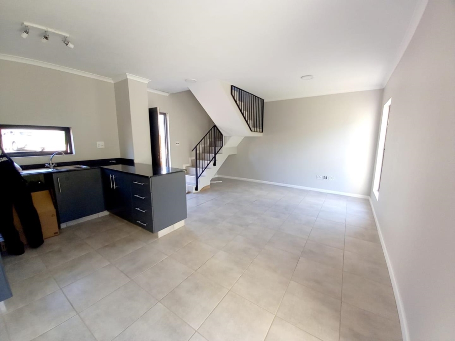 To Let 2 Bedroom Property for Rent in Waterfall KwaZulu-Natal