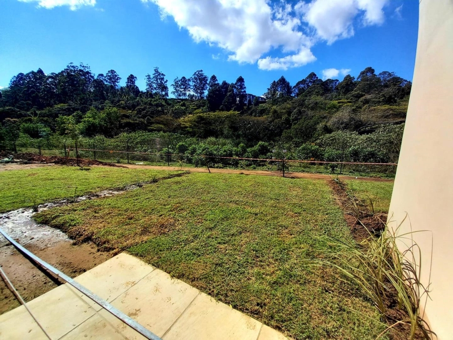 To Let 2 Bedroom Property for Rent in Waterfall KwaZulu-Natal