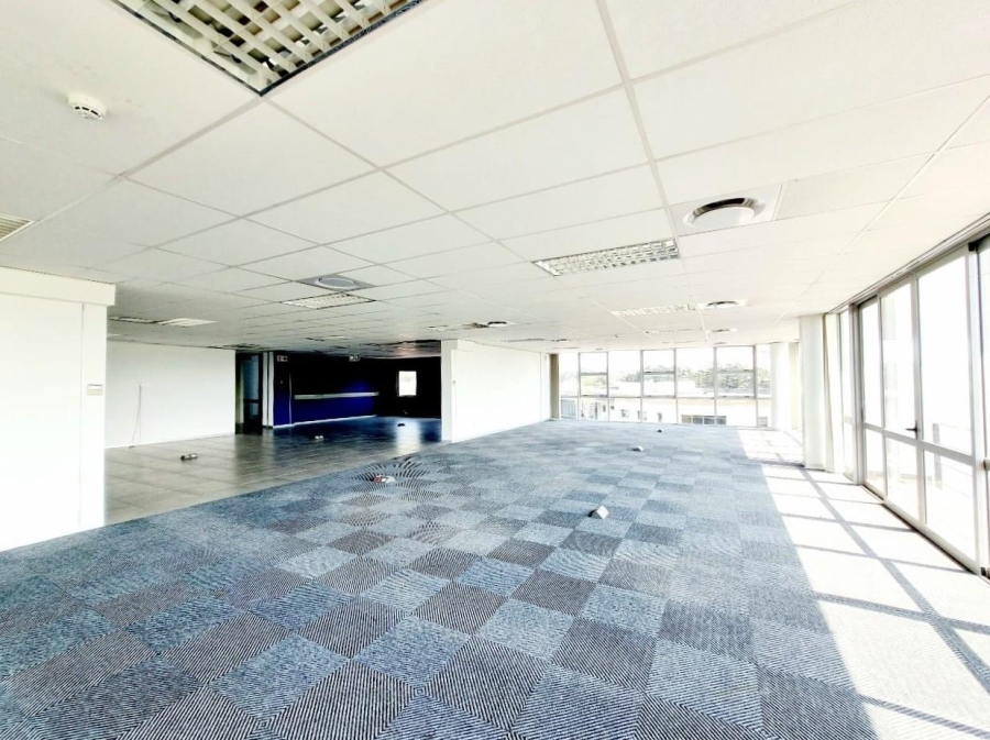 To Let Commercial Property for Rent in Somerset Park KwaZulu-Natal