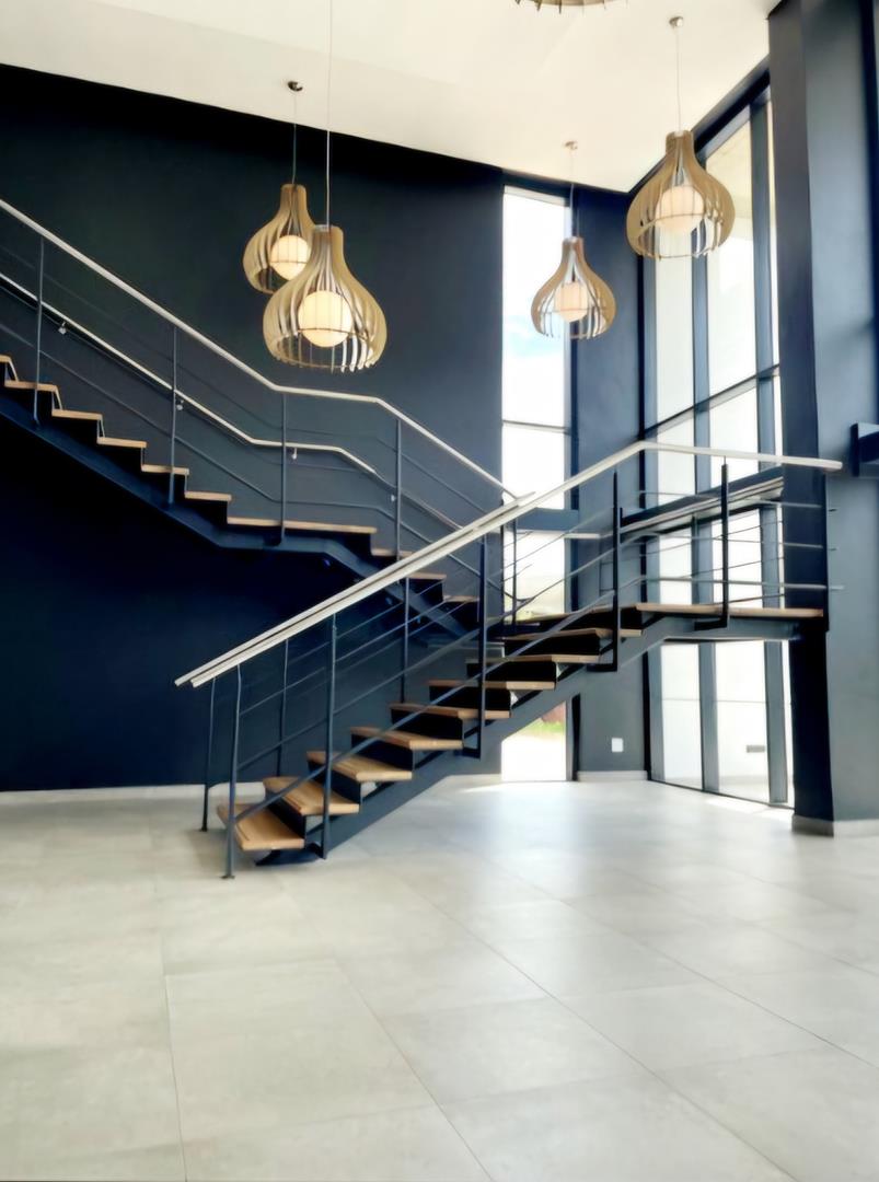 To Let Commercial Property for Rent in Somerset Park KwaZulu-Natal