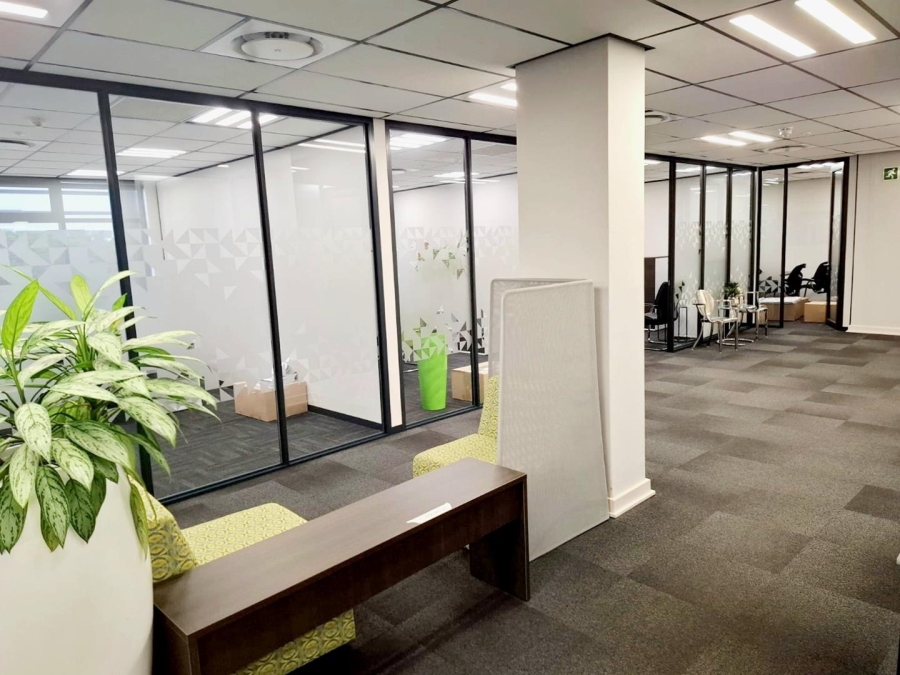 To Let Commercial Property for Rent in Somerset Park KwaZulu-Natal