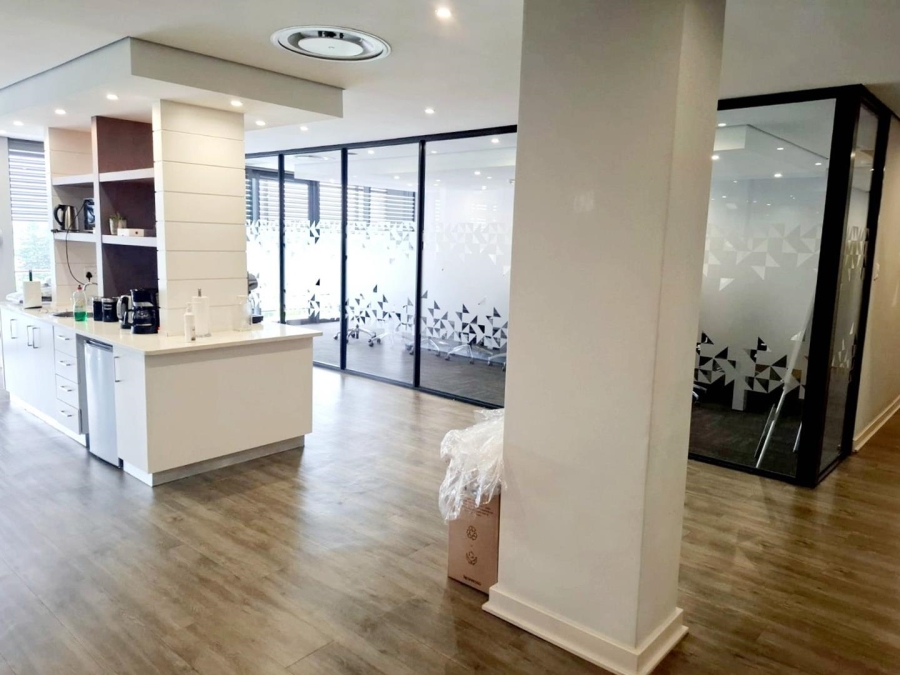 To Let Commercial Property for Rent in Somerset Park KwaZulu-Natal