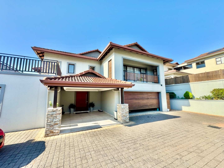 To Let 5 Bedroom Property for Rent in Izinga Ridge KwaZulu-Natal