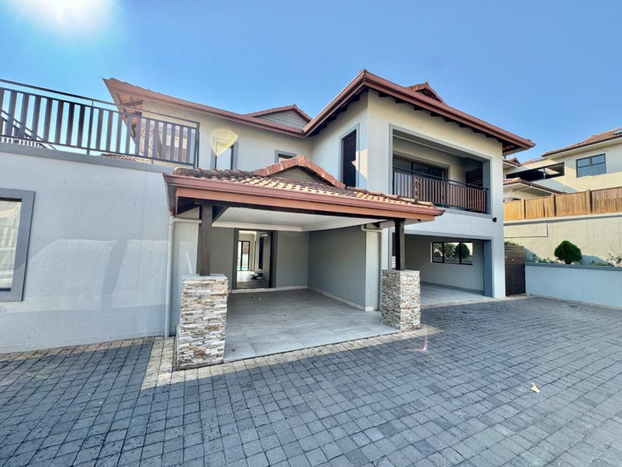 To Let 5 Bedroom Property for Rent in Izinga Ridge KwaZulu-Natal