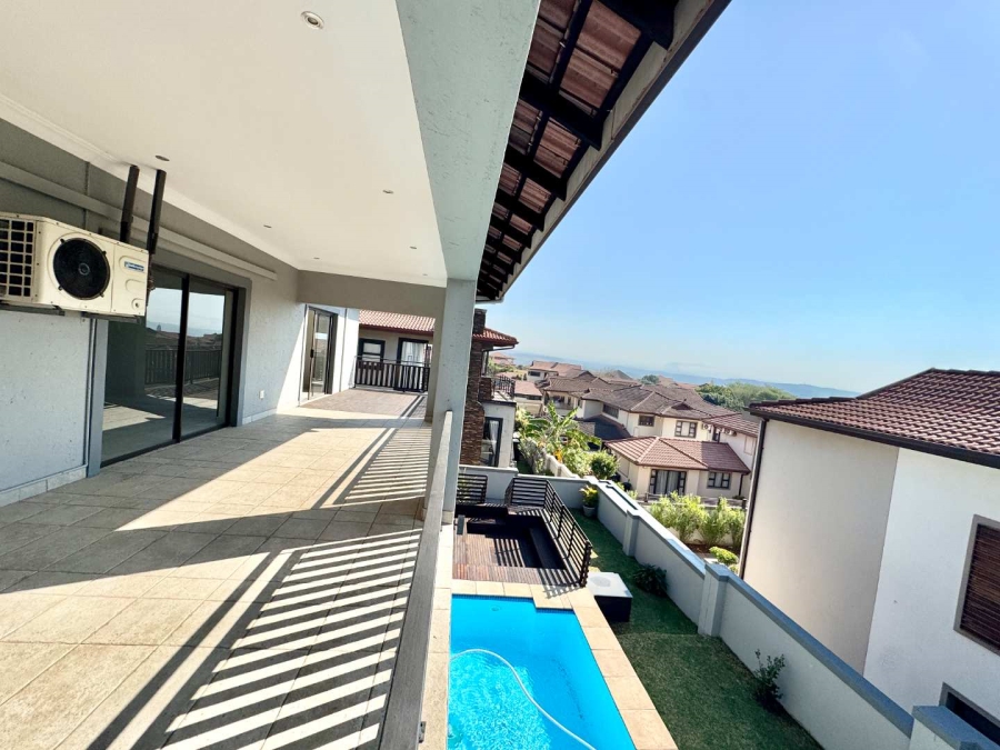To Let 5 Bedroom Property for Rent in Izinga Ridge KwaZulu-Natal