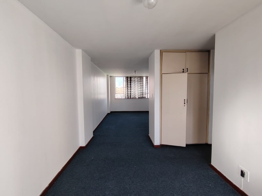 1 Bedroom Property for Sale in Durban Central KwaZulu-Natal