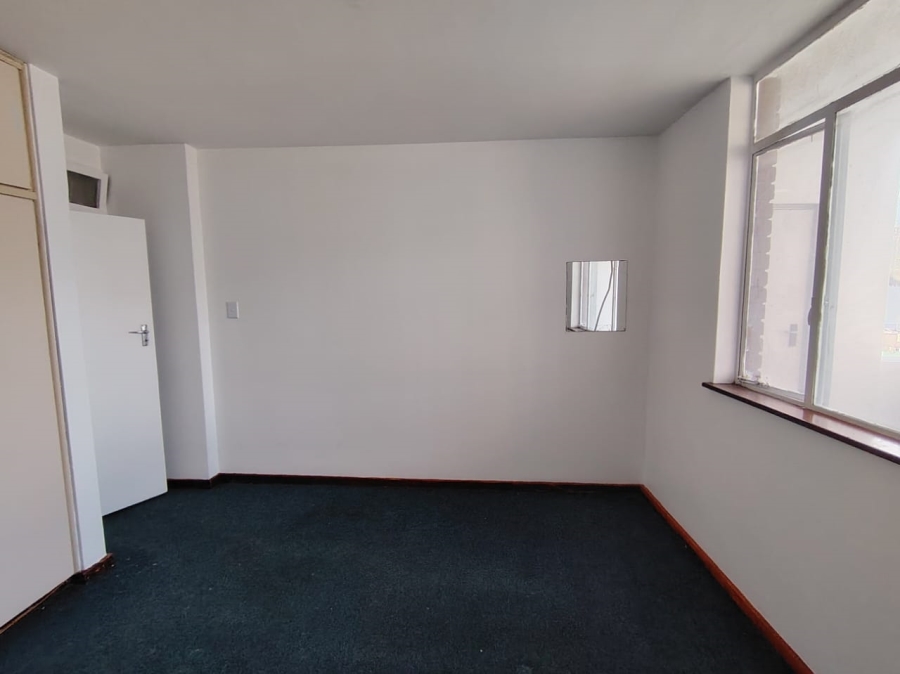 1 Bedroom Property for Sale in Durban Central KwaZulu-Natal