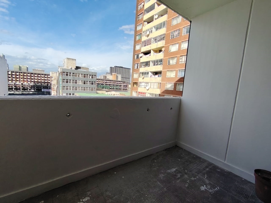 1 Bedroom Property for Sale in Durban Central KwaZulu-Natal