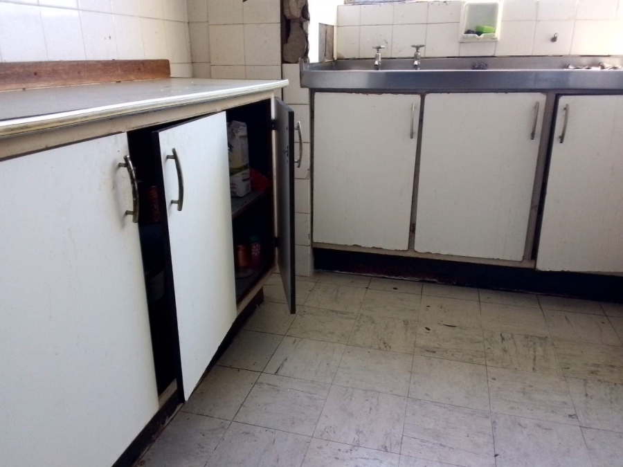 2 Bedroom Property for Sale in Durban Central KwaZulu-Natal