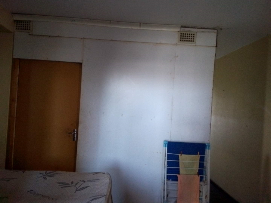 2 Bedroom Property for Sale in Durban Central KwaZulu-Natal