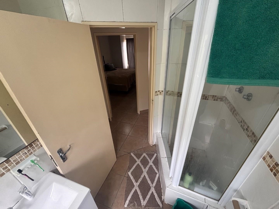 To Let 2 Bedroom Property for Rent in The Wolds KwaZulu-Natal
