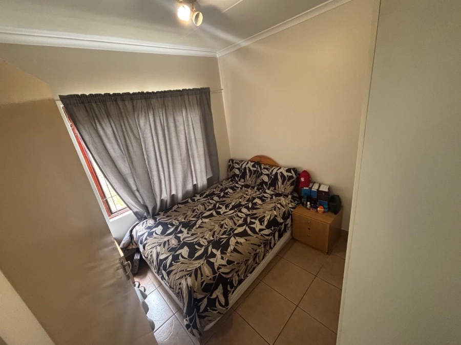 To Let 2 Bedroom Property for Rent in The Wolds KwaZulu-Natal