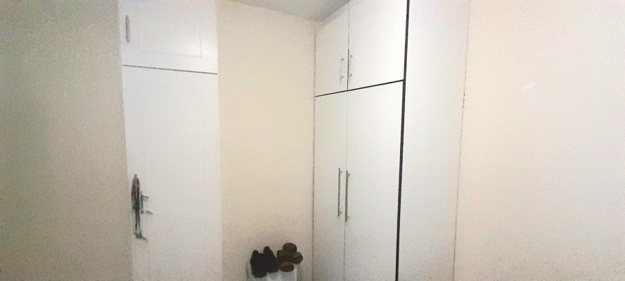 2 Bedroom Property for Sale in North Beach KwaZulu-Natal