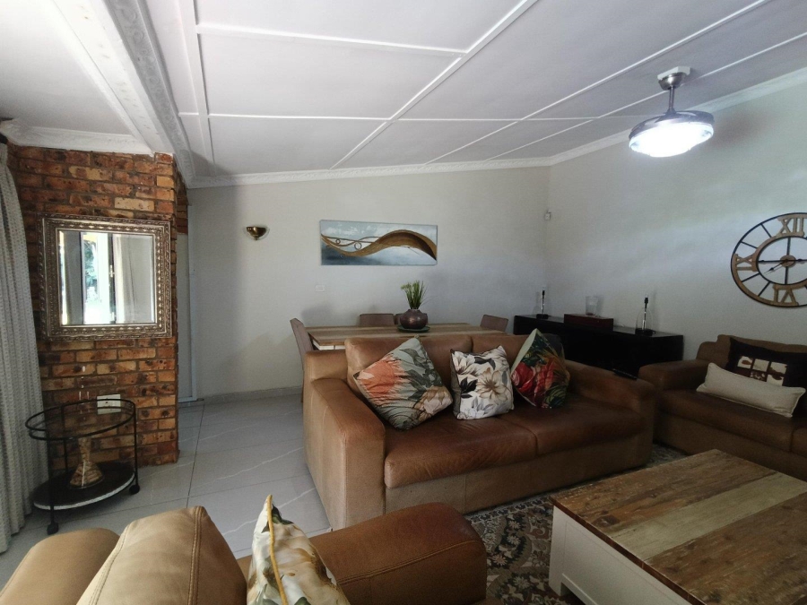 To Let 4 Bedroom Property for Rent in Pinelands KwaZulu-Natal