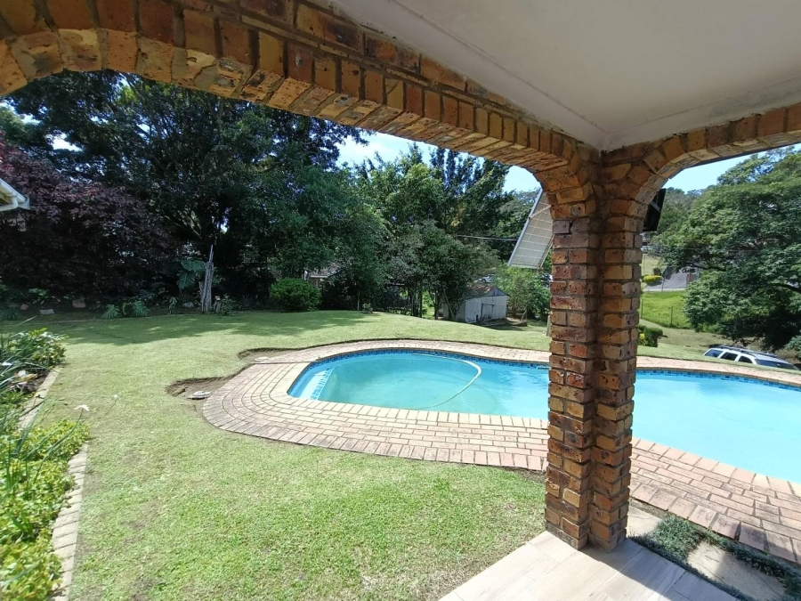 To Let 4 Bedroom Property for Rent in Pinelands KwaZulu-Natal