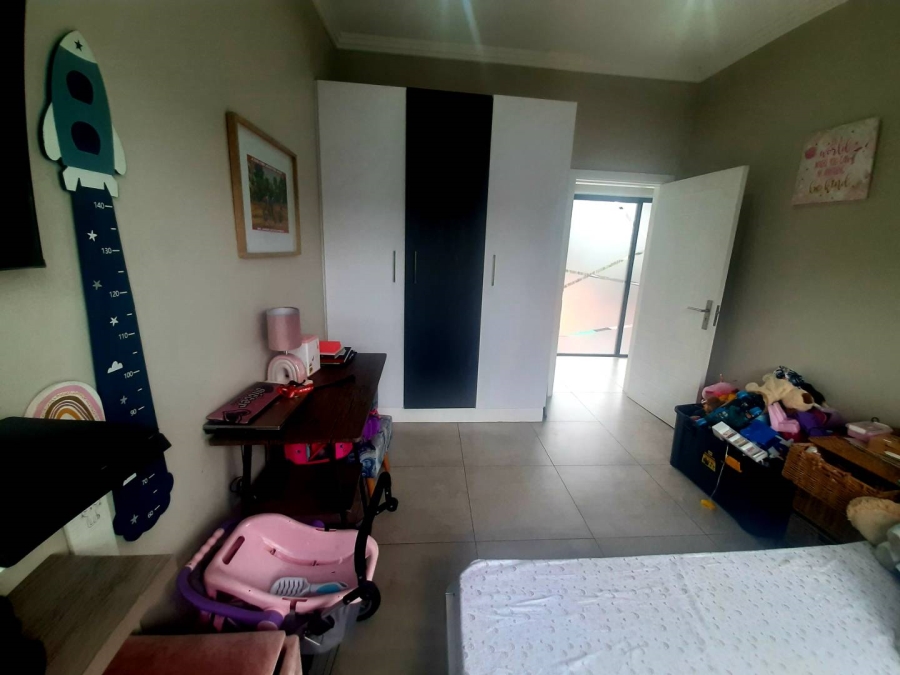 5 Bedroom Property for Sale in Palm Lakes Estate KwaZulu-Natal